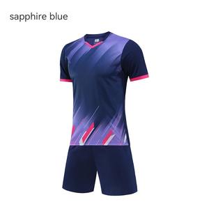 Ensemble de maillots de football personnalisés 2026 pour hommes et adultes, séchage rapide, respirant, uniforme d'entraînement 2 pièces avec logo et couleurs personnalisés - Product Image 1