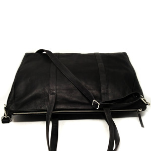 Tout nouveau sac à main de luxe pour femmes en cuir pur de créateur avec conception simple usinée à la main prêt à stocker des sacs - Product Image 3