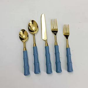 Juego de cubiertos de cabeza de plata con mango de estilo Bambú de resina verde, cubiertos de diseñador ideales para banquetes, bodas, fiestas, hoteles y restaurantes - Product Image 2