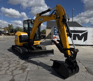 2-ton <b>mini</b> excavator with Sany hydraulic cylinder, gear pump, Kubota engine, fast delivery, top quality guaranteed - Product Image 5