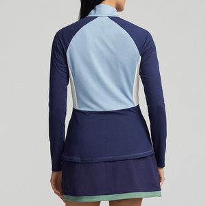 Ensemble de vêtements de sport pour femmes, taille haute, pour le tennis, le golf et le pickleball, avec logo sur le devant et jupe, en vente - Product Image 2