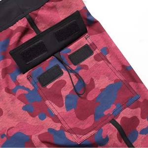 Short de gymnastique personnalisé pour hommes Short de sport imprimé en tissu extensible à séchage rapide pour maillot de bain pour hommes - Product Image 5