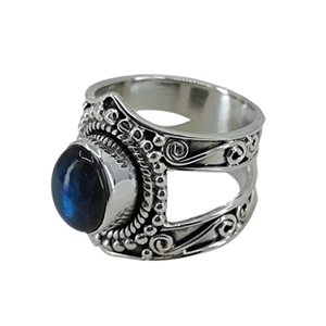 Boho Style <b>Labradorite</b> Oval Shape 925 Sterling Silver Handmade <b>Ring</b> November Birthstone Jewelry Perfect Gift for Her Birthday - Product Image 1