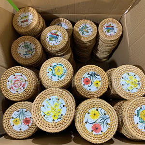 Plateau en rotin BEST SELLING avec incrustation de perles, idéal pour le service hôtelier et les tables d'invités, destiné à l'exportation au Vietnam - Product Image 6