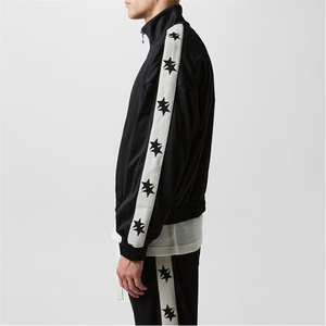 Vente en gros Survêtement unisexe Sportswear Ensemble de jogging deux pièces Ensemble de survêtement respirant à séchage rapide pour la course à pied en plein air - Product Image 3