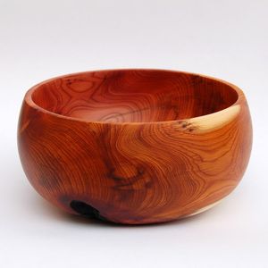 Tazón de masa de madera artesanal versátil promedio hecho a mano para frutas o ensaladas Tazón de granja rústico vintage de alta calidad - Product Image 1