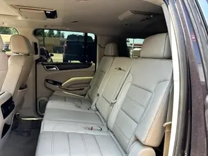 GMC Yukon XL Denali 2017 - Product Image 2