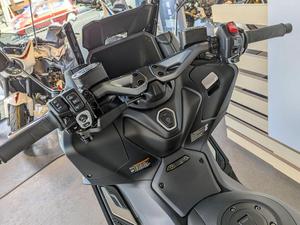 Meilleures ventes : Nouveau scooter maxi industriel Yamaha TMAX560 562cc Sport ABS et contrôle de traction – Vente en gros OEM pour l'exportation - Product Image 5
