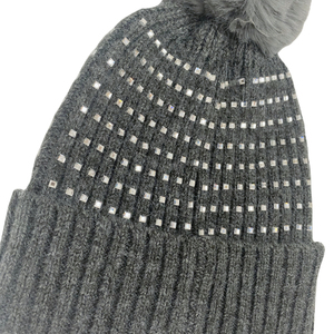 Gorro de invierno de alta calidad Unisex, gorro de punto con pompón de algodón cálido y acogedor para jugar al aire libre para actividades en clima frío - Product Image 5