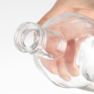 Bottiglia di Vetro Quadrata Trasparente da 1000ml 200ml 250ml 750ml per Champagne, Liquori e Bevande Alcoliche - Product Image 3