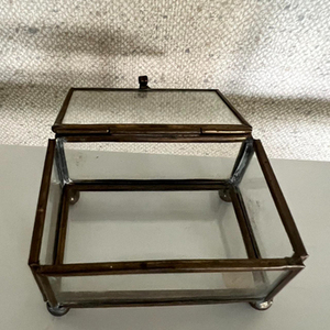 Ensemble de boîte à bijoux miroir faits à la main de 3 tailles différentes Boîte de rangement élégante en métal et en verre idéal pour les accessoires de bijoux - Product Image 3
