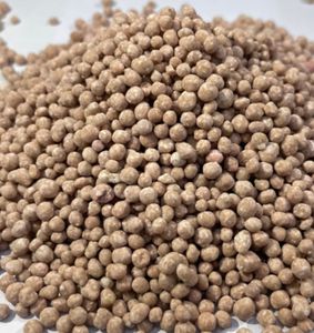 VIETGRO - ปุ๋ยฮิวเมต NPK 20-5-5 +TE คุณภาพสูง - Product Image 1