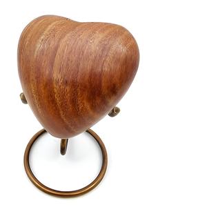 Nuevo estilo de urnas de cremación con forma de corazón para mascotas, proveedor mayorista de urnas de cremación con corazón de latón, precios bajos fabricados en la India 2024 - Product Image 2