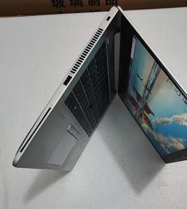 Venta directa de fábrica H P 830G5 Laptop 95% New I n t e l Core I5-8th 8GB RAM 256GB SSD 13,3 pulgadas Windows-10 Pro Full Metal - Product Image 4