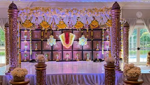 Pilar de Ganesh del sur de la India, decoración de Mandap de boda, Mandap dorado, Mandaps de boda india de EE. UU., estructuras de fibra tradicionales y modernas - Product Image 5