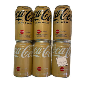 Boisson rafraîchissante Coca-Cola Vanilla Soda en canette de 330 ml, fraîche et réfrigérée - Product Image 2