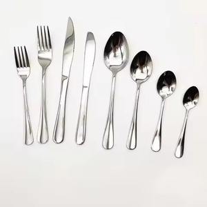 Juego de Cubiertos Premium de Acero Inoxidable, Tenedor, Cuchillo y Cuchara para Hotel, Restaurante, Hogar, Vajilla - Product Image 5