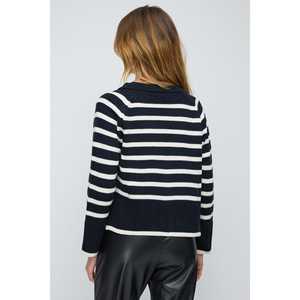 Casual Floral Print Knit <b>Cardigan</b> Jacquard <b>Crocheted</b> Woven Techniques Hand Embroidered Decoration Button Fastening for Winter - Product Image 4