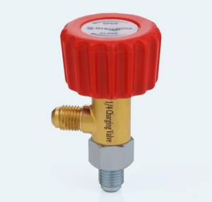 Vanne de charge BrassBlizz 1/4 avec bouton 7/16-20, double sens, 45° °   Outil de réfrigérant AC à arrêt en ligne SAE Flare 1500PSI BB1414CVK - Product Image 5