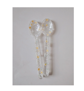 Serveur à salade en résine multicolore Cuillères à salade multifonctionnelles de style ange pour la maison, la cuisine et la fête. - Product Image 2