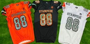 Uniforme de football avec impression de logo entièrement personnalisé à vendre produit très demandé uniforme de football pour hommes - Product Image 5