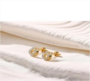 Boucles d'oreilles modernes pour femmes en or vermeil 18 carats, diamants de laboratoire CVD, couleur D, clarté VS-SI, 0,16 ct, certifiées IGI, sur commande - Product Image 5