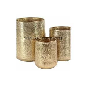 Lujosa maceta de metal hecha a mano con maceta de flores pulidas doradas, Juego de 3 macetas de decoración de plantas para jardín y balcón - Product Image 1