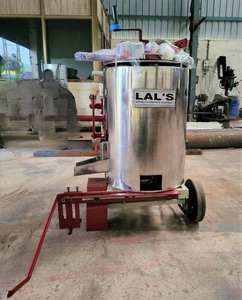 Machine de marquage routier à haute efficacité LAL'S avec chaudière isolée et niveleuses de marquage de précision - Product Image 3