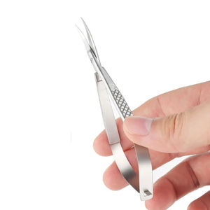 Ciseaux de beauté micro-spring en acier inoxydable pour la coupe des sourcils et le soin des cuticules par INNOVAMED - Product Image 1