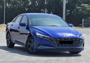 Usato 2023 HY UNDAI ELANTRA STANDARD berlina 5 posti 4 cilindri benzina 10 marce cambio automatico AWD - Product Image 4