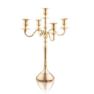 Nouvelle conception 5 bras en laiton candélabres meilleure qualité forme personnalisée candélabres centres de table au prix le plus bas - Product Image 5