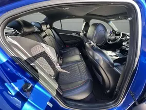 GENESIS G70 2.0T ADVANCED 2019 USADO, Volante a la Izquierda/Derecha - Product Image 4