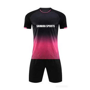 Nuevo uniforme de camiseta de fútbol personalizado con 100% poliéster ligero secado rápido transpirable OEM diseño de logotipo personalizado - Product Image 2