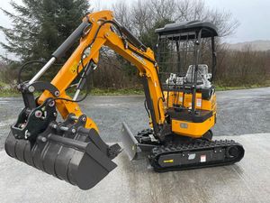Súper descuento en miniexcavadoras con 1,6 toneladas, 1,8 toneladas, excavadora oscilante de 2 toneladas con motor como componente central - Product Image 3