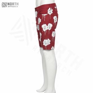 Shorts de sport pour hommes écologiques à séchage rapide, respirants, vêtements de sport d'été, shorts de course en gros, shorts d'été pour hommes - Product Image 3