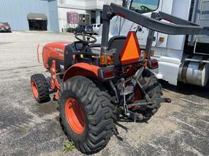 Pour tracteur chenillé 4x4 de 20 CV - Product Image 2