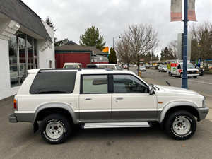 Furgoneta Usada Proceed Marvie 1996, 4x4, Turbo Diésel Intercooler - Product Image 2