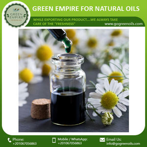 Suministro de fábrica Aceite de Manzanilla de alta calidad Aceite esencial alemán azul a granel Precio al por mayor - Product Image 2