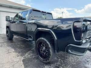 2021 GMC Sierra 3500 Denali Leather Seats Boîte de vitesses automatique arrière en aluminium - Product Image 4