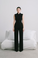 Veste sans manches élégante en tissu triacétate avec boutons cachés et ceinture, vestes pour femmes avec jupe midi, VESTE COURTE FRANI de WHITEANT