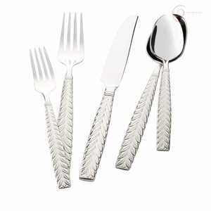 Ensemble de couverts en acier inoxydable écologique de luxe pour une restauration moderne |   Couverts élégants pour la maison, les restaurants et les fêtes - Product Image 4