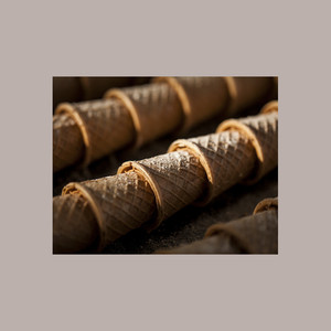 ชั้นวางอุปกรณ์เสริมสำหรับเก็บของ6รูสำหรับวางลูกเพล็กซิกลาสทรงกรวยและวาฟเฟิล - Product Image 3