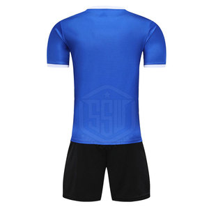 Ensemble d'uniformes de football professionnels en tissu polyester à séchage rapide, prix direct usine, en vente - Product Image 3