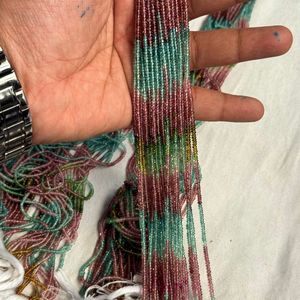 Perles rondes lisses en tourmaline verte exquise de 2,5 mm à 3,5 mm pour la fabrication de bijoux - Product Image 1