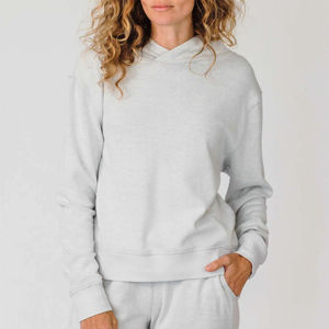 Sweat à capuche en tricot classique pour femmes avec logo personnalisé, col à capuche pour la saison hivernale, tenues décontractées - Product Image 1