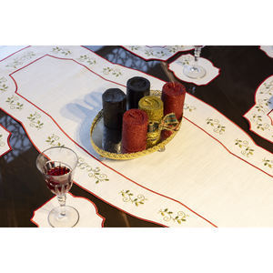 Mantel y Posavasos Navideños Clásicos con Borde Rojo, 40x40cm, Tela Bordada Resistente a las Manchas, Mantel Individual Festivo para Uso Doméstico - Product Image 4