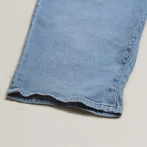 OEM Fashion Men's Stretch Denim Shorts <b>for</b> Summer High Quality Blue Cotton Street Style Custom Fit Comfortable <b>Jeans</b> - Product Image 2