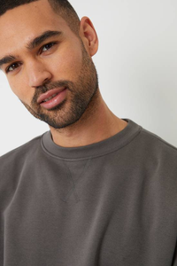 Sweat-shirt d'hiver épais en molleton 100% coton pour homme, coupe classique, col rond, logo personnalisé en gros OEM, coupe régulière, coupe-vent, 3D - Product Image 6