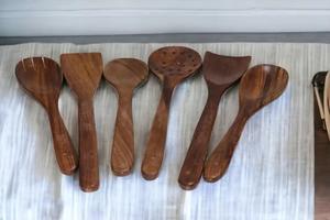 Premium Quality Acacia Wood Creative Curved Hook Large Soup Spoon Serving Tool American Style Dishwasher Safe Wedding Kitchen - Product Image 4