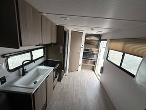 2026 Occasion Forest River FX 260RTK Camping Cruiser, Camping-car de toit compatible avec camion et voiture, pour 4 à 6 personnes, modèle unique - Product Image 4